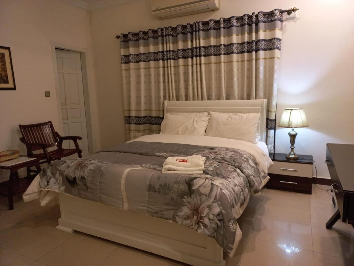 מלון רוואלפינדי White House Residencia מראה חיצוני תמונה